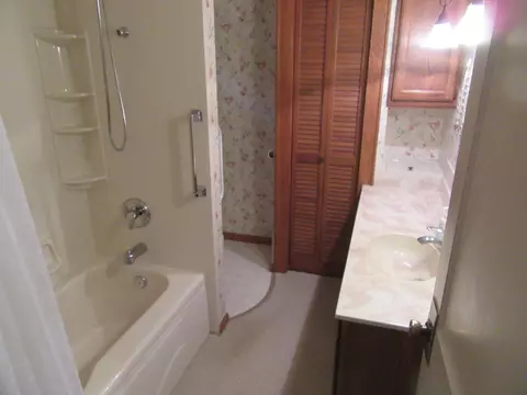 541 E 6th Ave, Lancaster, OH 43130 photo 29