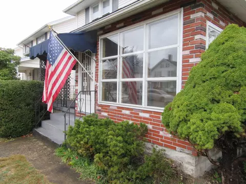541 E 6th Ave, Lancaster, OH 43130 photo 2