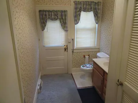 541 E 6th Ave, Lancaster, OH 43130 photo 30