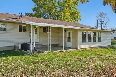 Exterior - 2573 Ryan Rd, Heath, OH 43056 photo 5 of 7