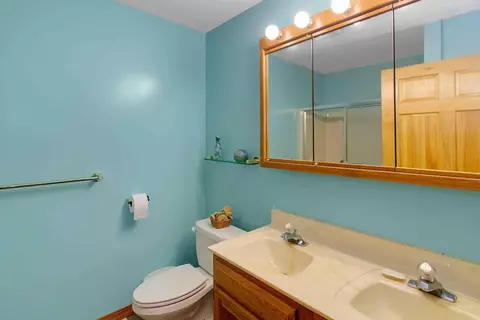 Bath - 1889 Prospect-norton Rd, Prospect, OH 43342 photo 2 of 3