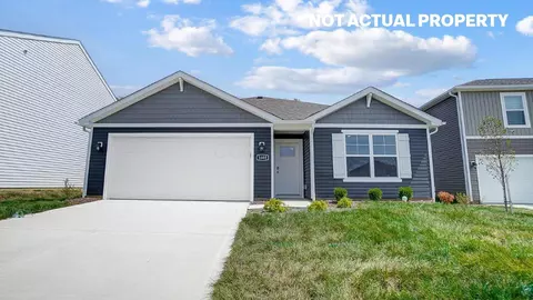 15 Mead Mill Dr, Ashville, OH 43103