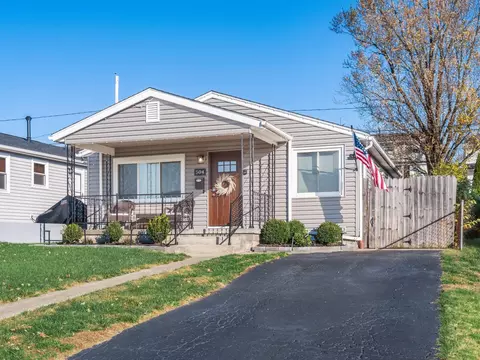 504 Westview Dr, Lancaster, OH 43130