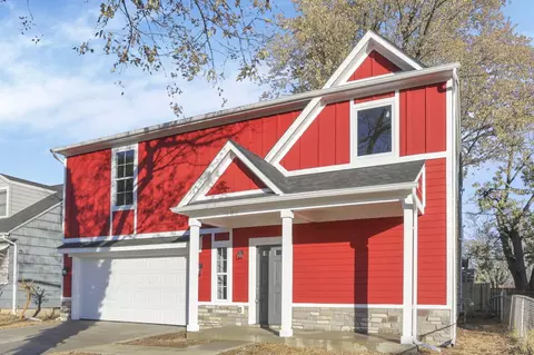 Exterior - 686 S Everett Ave, Columbus, OH 43213 photo 6 of 14