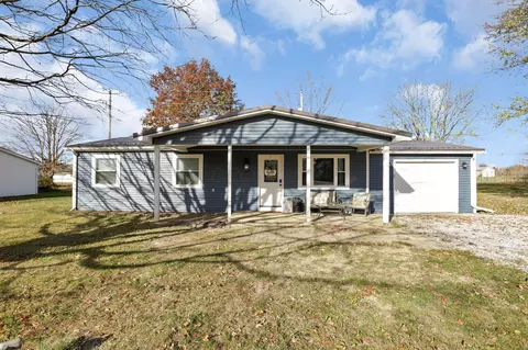 2683 Pleasant Dr NE, Lancaster, OH 43130