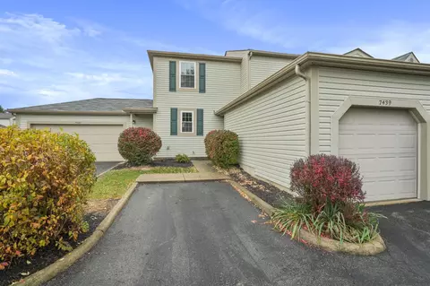 7439 Macgeorge Pl, Blacklick, OH 43004
