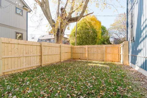 Exterior - 237 Redbud Aly, Columbus, OH 43206 photo 4 of 5