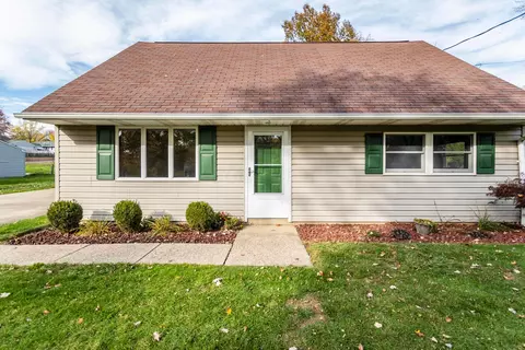 4168 Burkey Rd, Youngstown, OH 44515