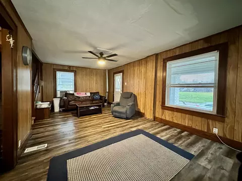 Living - 286 Everett Ave, Newark, OH 43055 photo 1 of 1