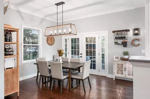 Dining - 58 Logan Ave, Westerville, OH 43081 photo 1 of 2