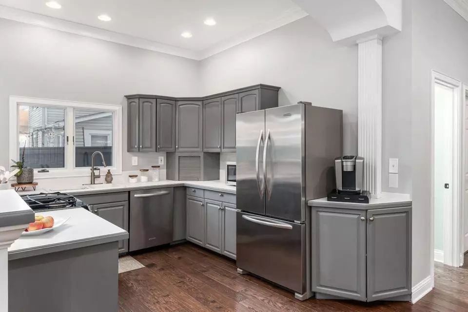 Kitchen - 58 Logan Ave, Westerville, OH 43081 photo 3 of 4