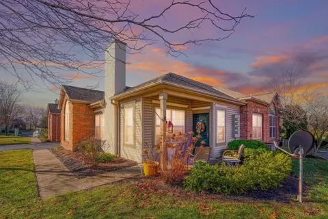 122 Alexander Lawrence Dr, Pickerington, OH 43147