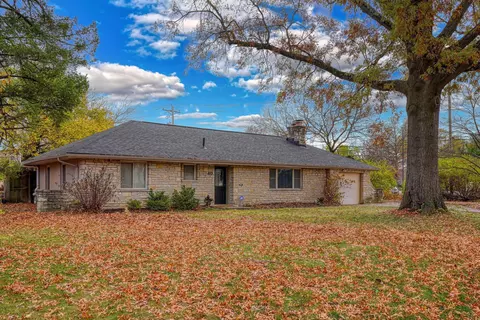 40 N Harding Rd, Columbus, OH 43209