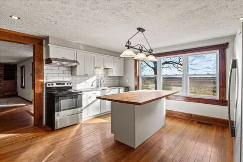 Kitchen - 7288 County Road 62, De Graff, OH 43318 photo 1 of 4