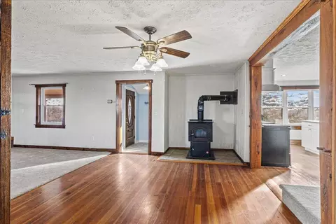 Living - 7288 County Road 62, De Graff, OH 43318 photo 3 of 5