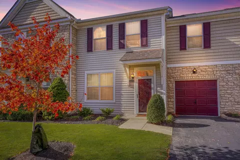4373 Club Trail Ln, Grove City, OH 43123