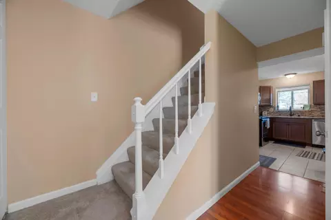 Entry Way - 1710 Boulder Ct, Powell, OH 43065 photo 1 of 4