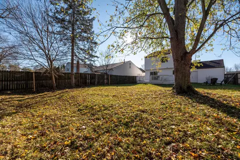 Exterior - 1710 Boulder Ct, Powell, OH 43065 photo 7 of 7