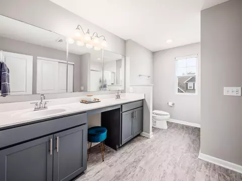 Bath - 6350 Celeste St, Westerville, OH 43081 photo 3 of 4