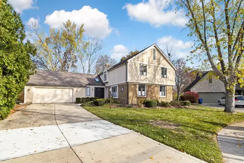 2152 Crimson Ct, Columbus, OH 43235