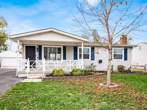 3379 Devin Rd, Grove City, OH 43123