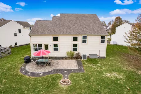 233 Emerald Ice Loop, Delaware, OH 43015 photo 4