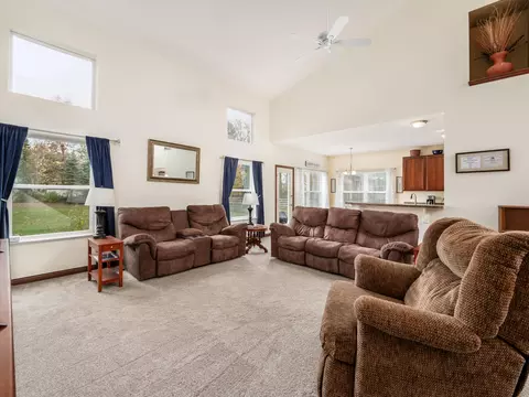 233 Emerald Ice Loop, Delaware, OH 43015 photo 11