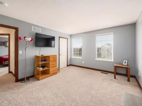 233 Emerald Ice Loop, Delaware, OH 43015 photo 26