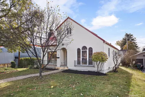 23 W Torrence Rd, Columbus, OH 43214