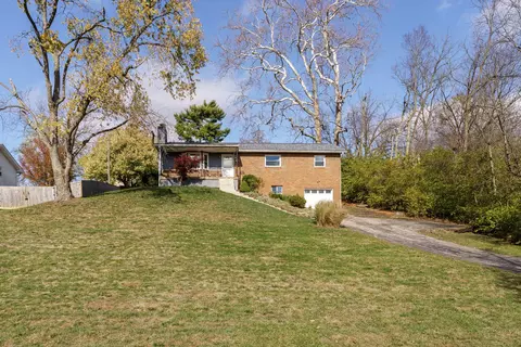 3288 Talbot Pl, Columbus, OH 43223
