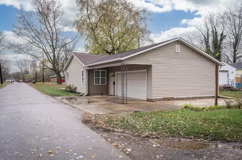 108 Miller Ave, London, OH 43140
