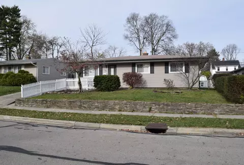 66 Mariemont Dr N, Westerville, OH 43081