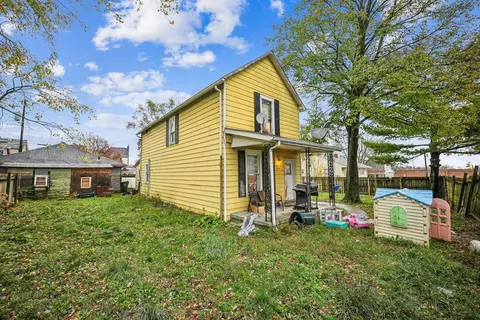 1538 Safford Ave, Columbus, OH 43223