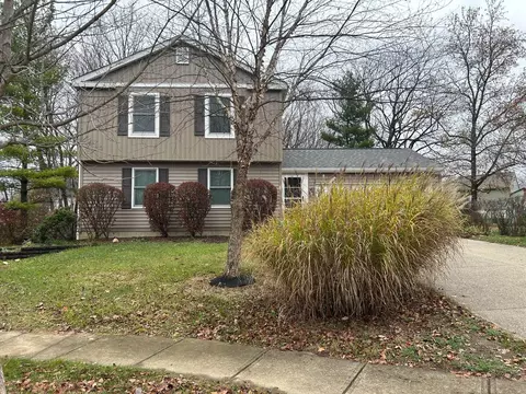 3726 Peak Ridge Dr, Columbus, OH 43230
