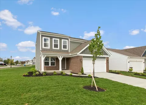 1136 Greenfield Dr, Marysville, OH 43040