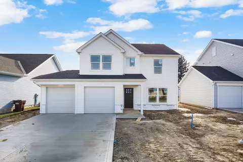49 Genoa Cir, Commercial Point, OH 43116