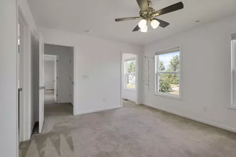 Bedroom - 575 Willow Grove Dr, Delaware, OH 43015 photo 9 of 12