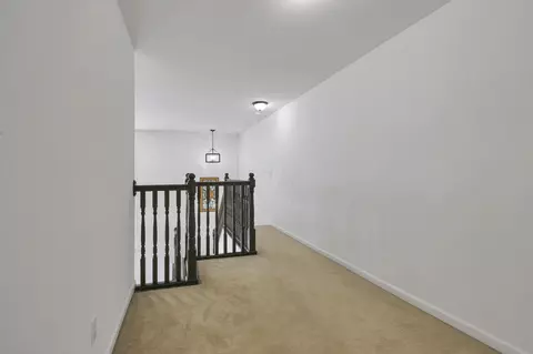 Entry Way - 575 Willow Grove Dr, Delaware, OH 43015 photo 6 of 7