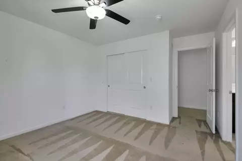 Bedroom - 575 Willow Grove Dr, Delaware, OH 43015 photo 5 of 12