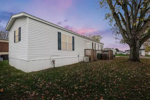 130 Woodfield Pl, South Bloomfield, OH 43103