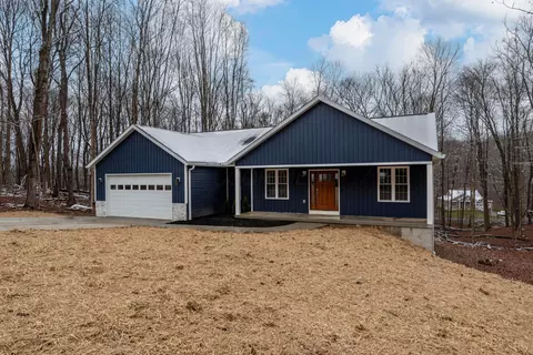 784 Crestrose Cir, Howard, OH 43028