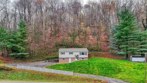 2345 Bauman Hill Rd SE, Lancaster, OH 43130