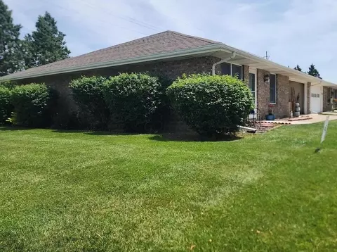4948 Brannan Dr E, Springfield, OH 45502 photo 2
