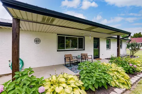 2990 Old Clifton Rd, Springfield, OH 45502 photo 6