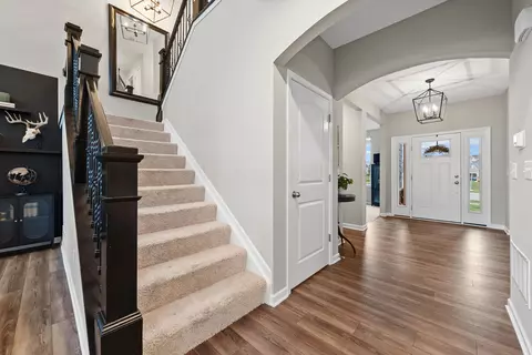 Entry Way - 357 W Wind Rd, Delaware, OH 43015 photo 8 of 14