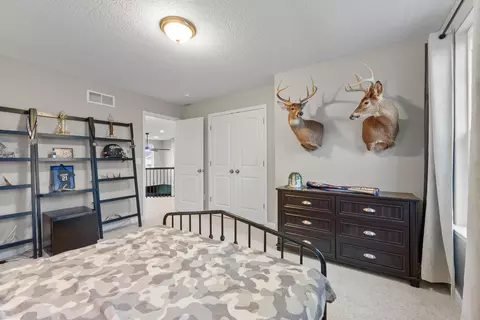 Bedroom - 357 W Wind Rd, Delaware, OH 43015 photo 5 of 7