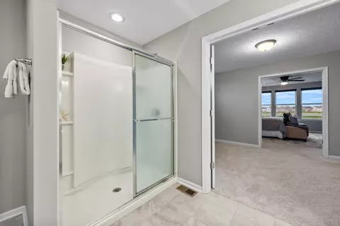 Entry Way - 357 W Wind Rd, Delaware, OH 43015 photo 12 of 14
