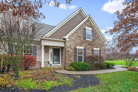 8879 Vineyard Haven Dr, Dublin, OH 43016