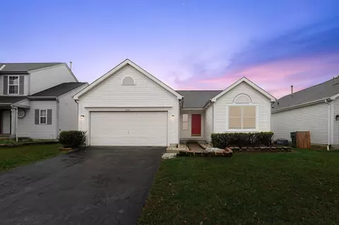 6967 Winchester Crossing Blvd, Canal Winchester, OH 43110