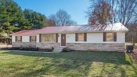 7875 Fultonrose Rd, Roseville, OH 43777